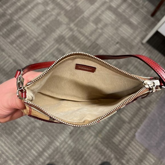 Burberry - Haymarket Check Small Crossbody Clutch Bag Red - Picture 3 of 7